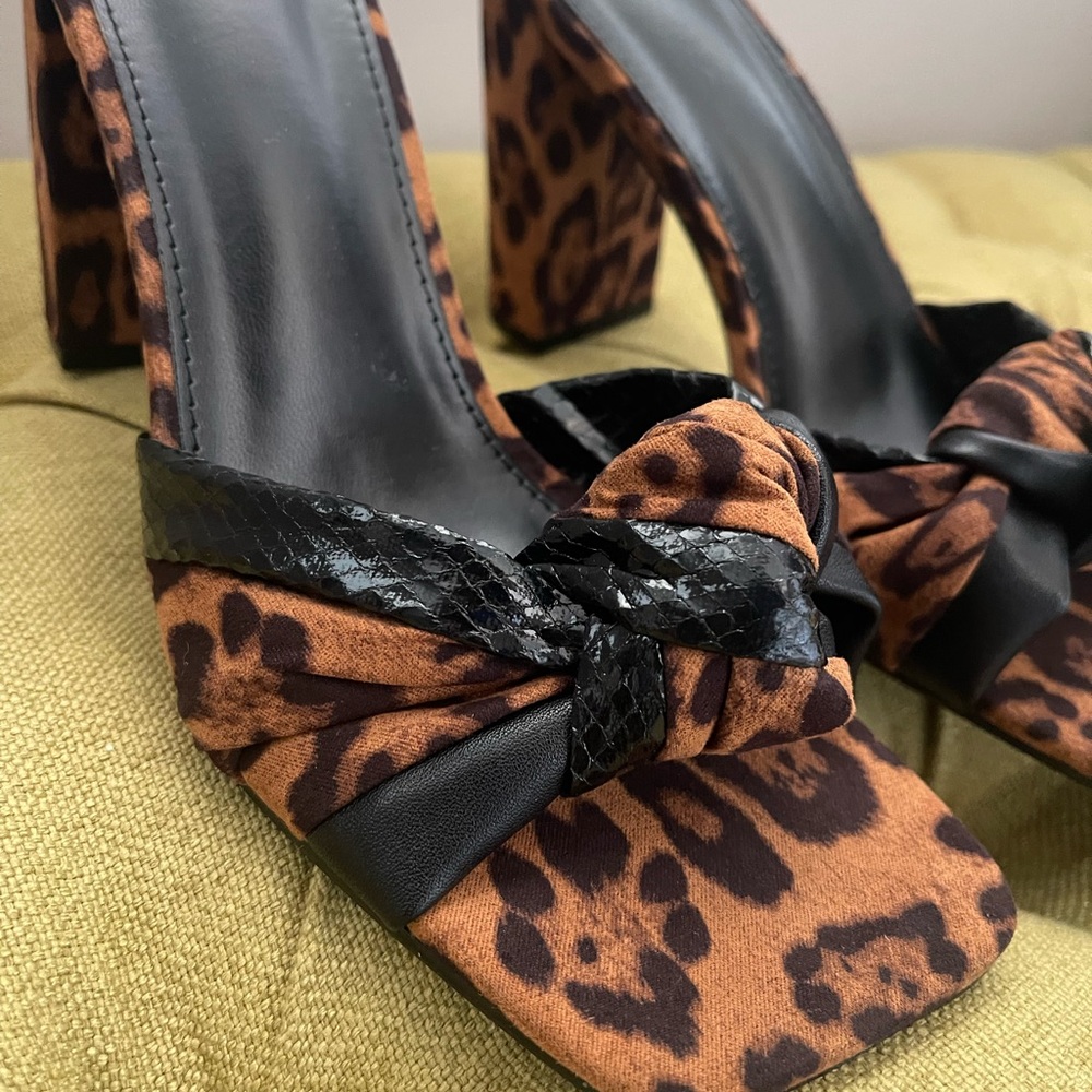 Leopard Print Women's Heels with Black Accents